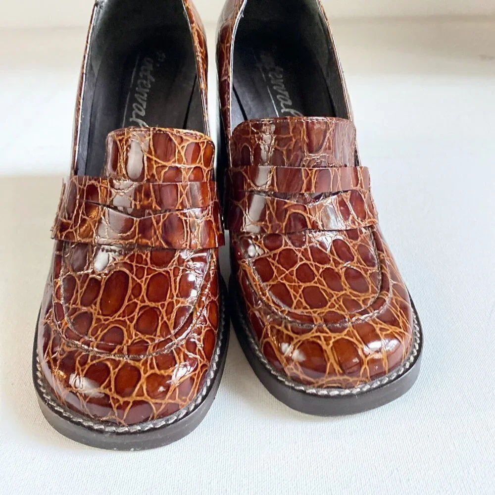 L'Intervalle Brown Croc Print Leather Chunky Heel Loafers 36